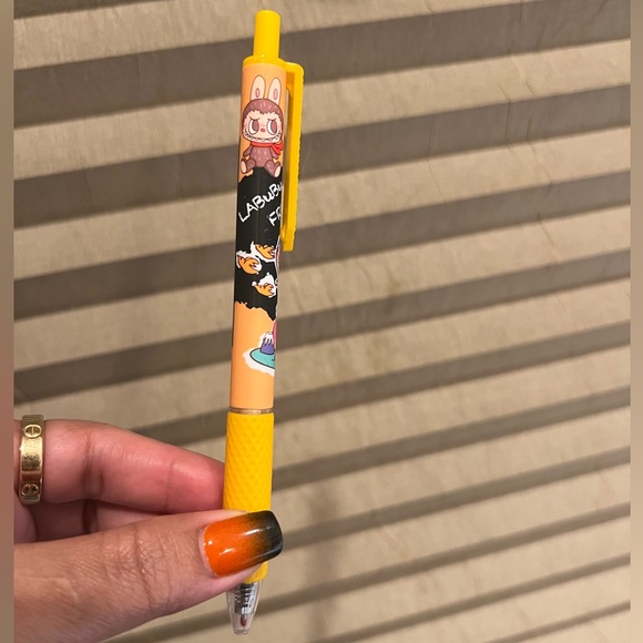 New Labubu Retractable Gel Ink Rollerball Inks 6 Pack - Picture 9 of 9